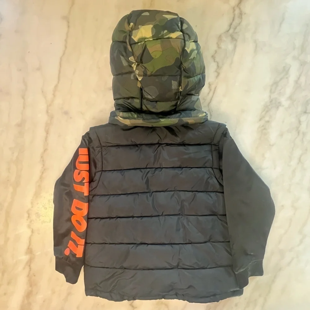 Nike Boys Camo Puffer Jacket Coat Size 6